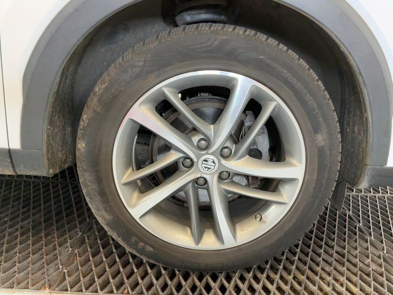 MG EHS 1.5 T-GDI Plug-in Hybrid Luxury 2022 – снимка 11