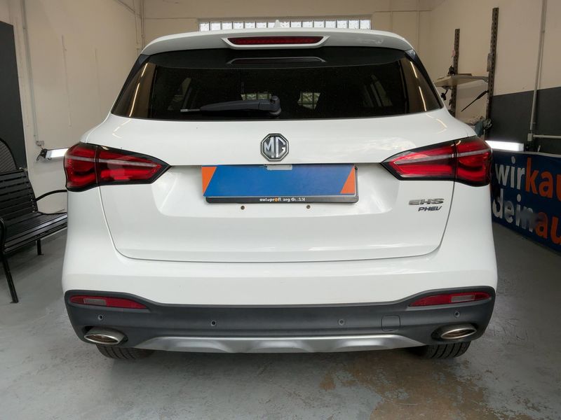 MG EHS 1.5 T-GDI Plug-in Hybrid Luxury 2022 – снимка 7