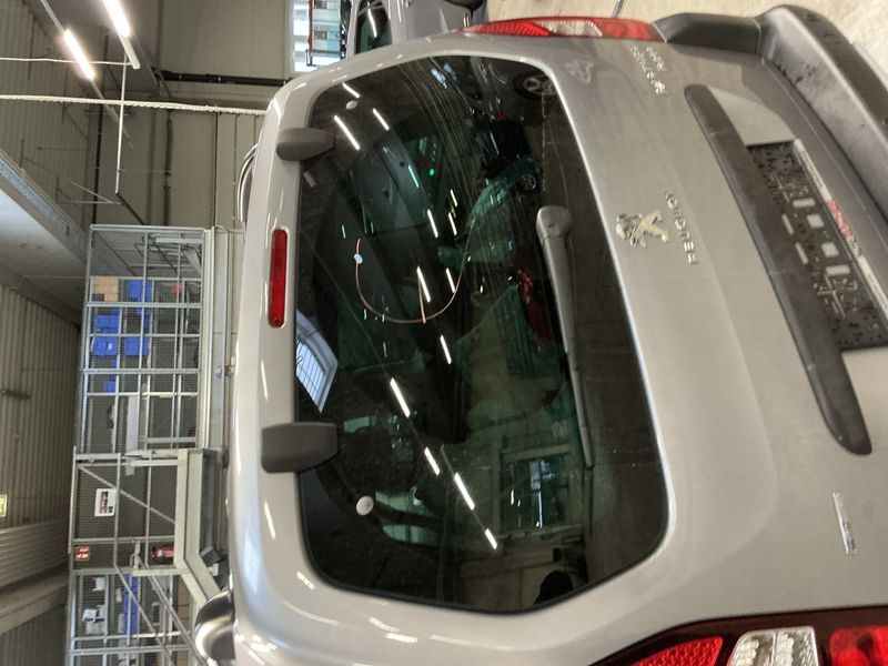 Peugeot Partner 1.2 PureTech Outdoor 2017 – снимка 41