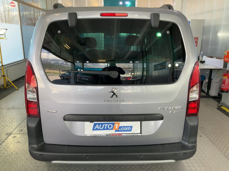Peugeot Partner 1.2 PureTech Outdoor 2017 – снимка 7
