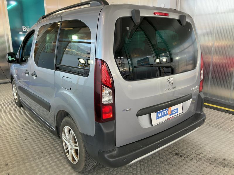 Peugeot Partner 1.2 PureTech Outdoor 2017 – снимка 6