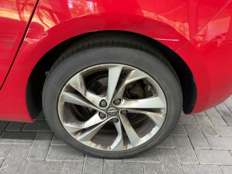 Opel Astra 1.4 SIDI Turbo Dynamic Start&Stop 2016 – снимка 5