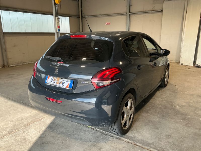 Peugeot 208 1.2 LPG Active 2017 – снимка 2