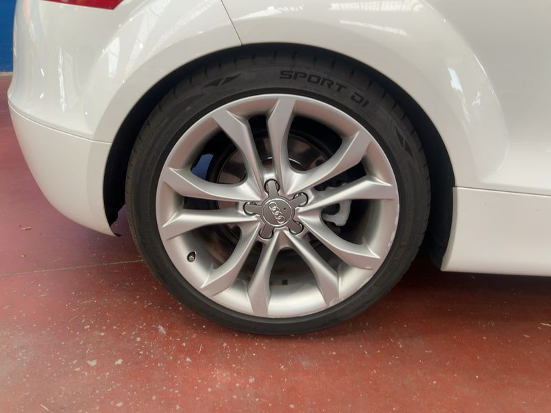 Audi TT 1.8 TFSI Coupe 2010 – снимка 9