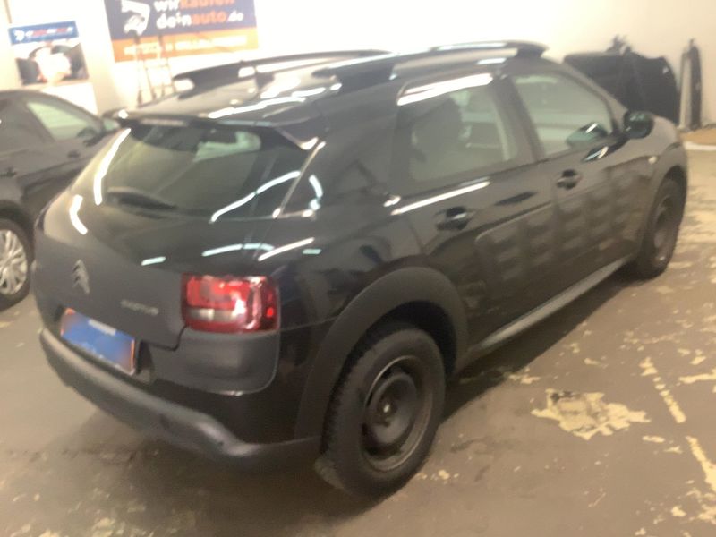 Citroen C4 Cactus 1.6 Blue-HDi Feel 2017 – снимка 8