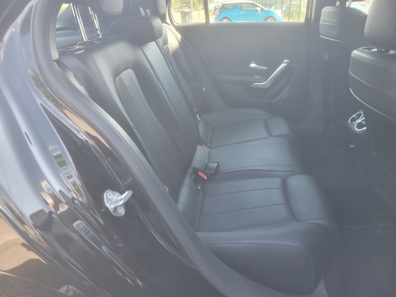 Mercedes-Benz A-Klasse A 180 d 2019 – снимка 19