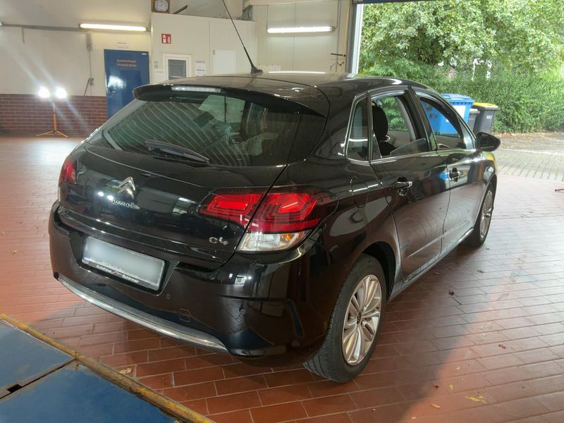 Citroen C4 1.6 Blue-HDi Selection 2017 – снимка 8