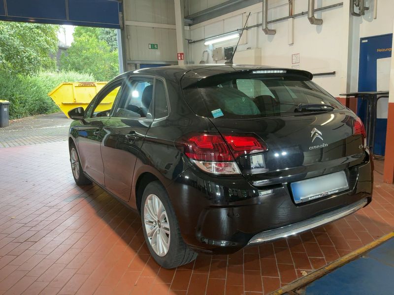 Citroen C4 1.6 Blue-HDi Selection 2017 – снимка 6