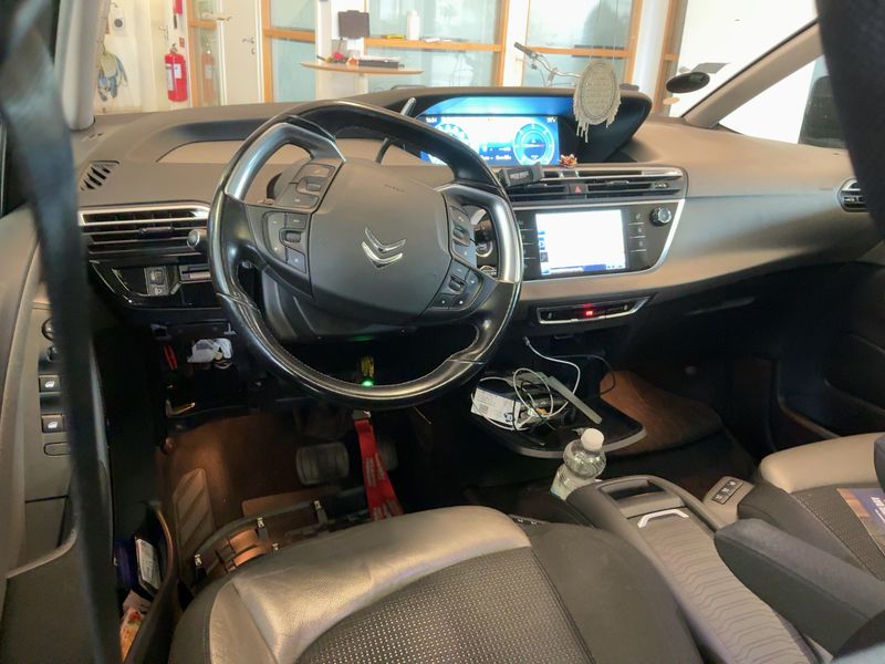 Citroen C4 Grand Picasso 2.0 Blue-HDi Exclusive 2016 – снимка 17