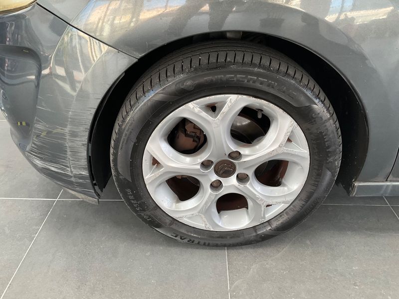 Citroen C3 1.1 Séduction 2012 – снимка 3