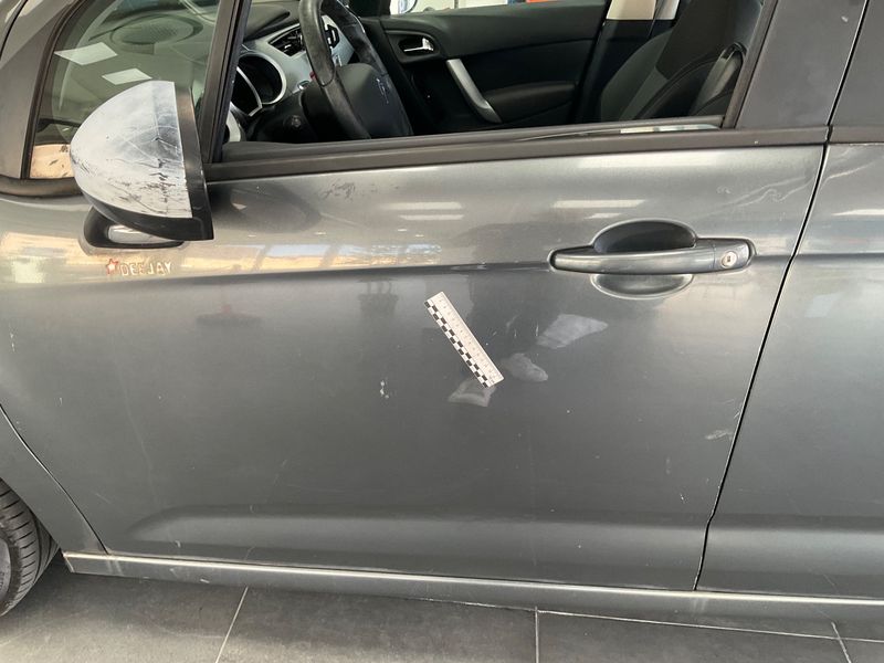 Citroen C3 1.1 Séduction 2012 – снимка 28