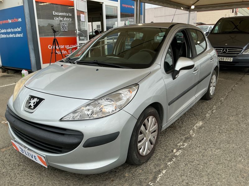 Peugeot 207 1.4 HDi Confort 2009 – снимка 1