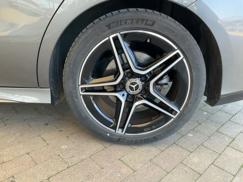 Mercedes-Benz CLA-Klasse CLA 200 d Shooting Brake AMG Line 2023 – снимка 5