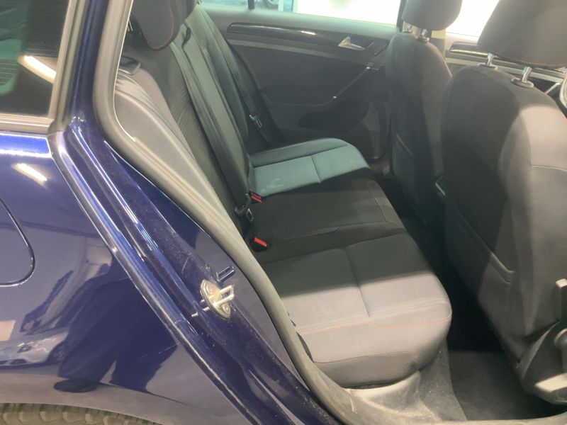 Volkswagen Golf VII 2.0 TDI Sound 2017 – снимка 19