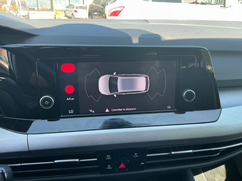 Volkswagen Golf VIII 2.0 TDI Life 2021 – снимка 27