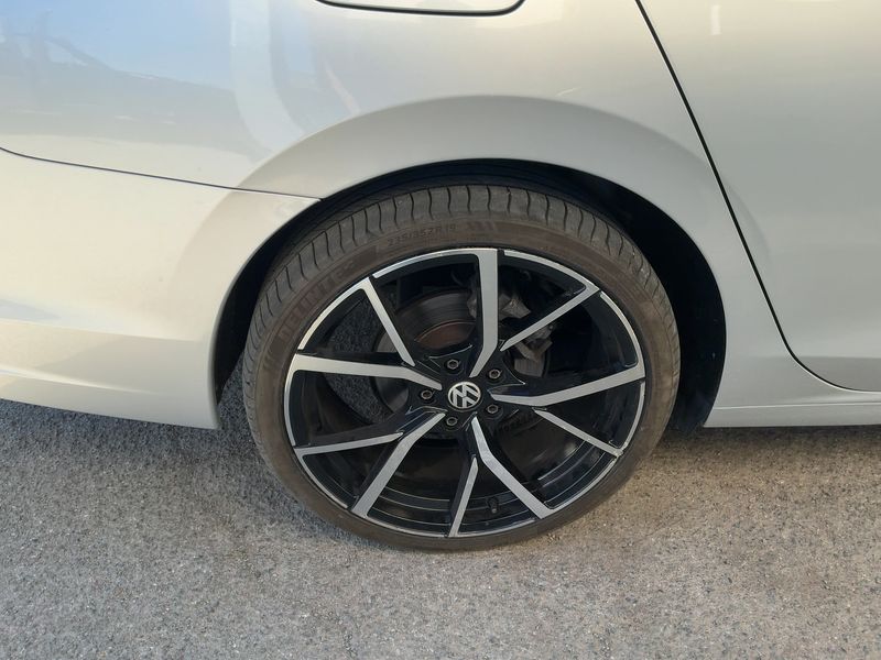 Volkswagen Golf VIII 2.0 TDI Life 2021 – снимка 9