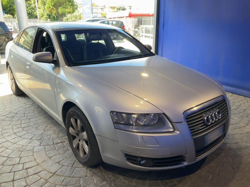 Audi A6 3.0 V6 TDI quattro 2006 – снимка 12