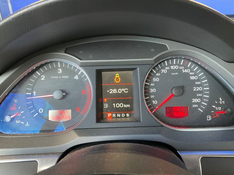 Audi A6 3.0 V6 TDI quattro 2006 – снимка 18