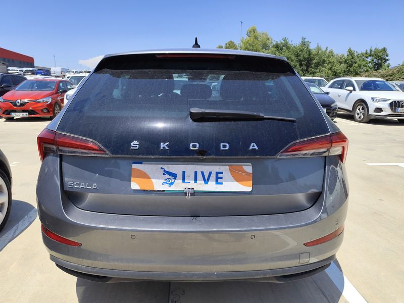 Skoda Scala 1.0 TSI Ambition 2022 – снимка 4