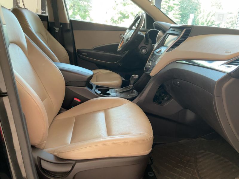 Hyundai Santa Fe 2.2 CRDi Style 4WD 2016 – снимка 16