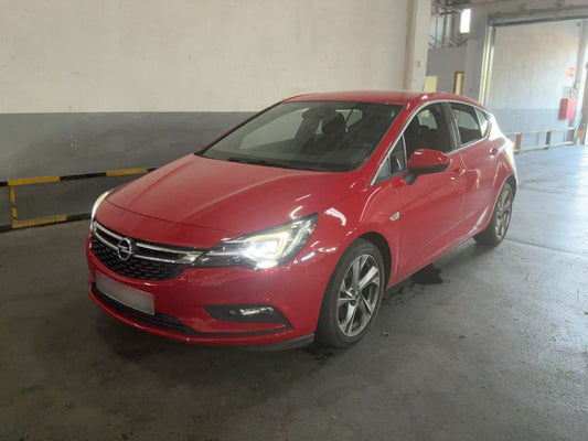 Opel Astra 1.6 CDTI DPF Dynamic 2015