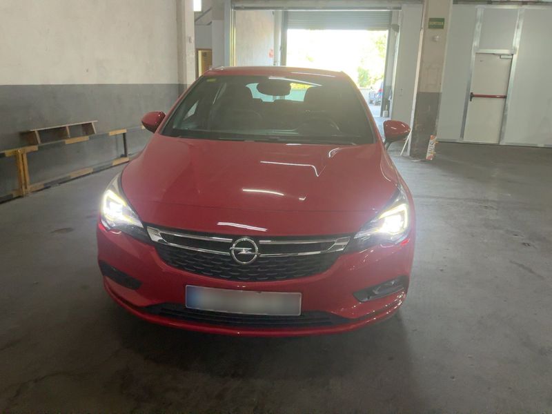 Opel Astra 1.6 CDTI DPF Dynamic 2015 – снимка 9