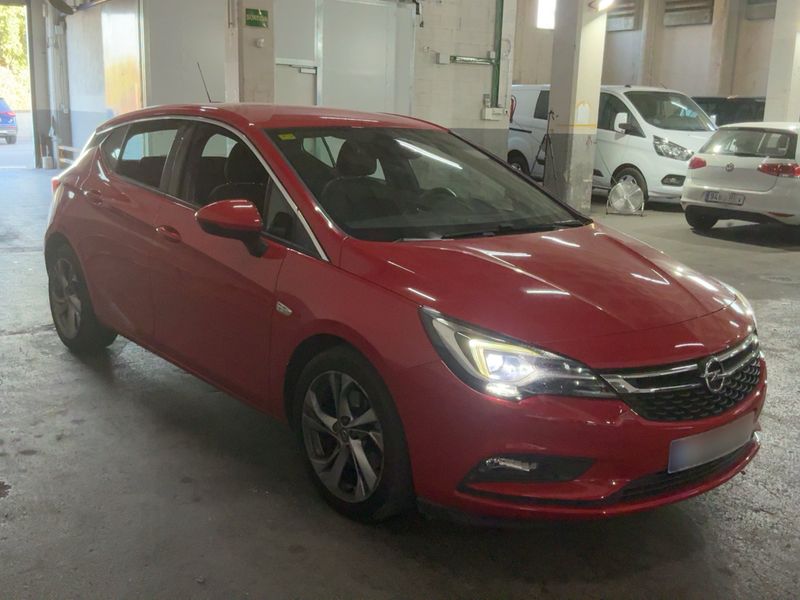 Opel Astra 1.6 CDTI DPF Dynamic 2015 – снимка 8