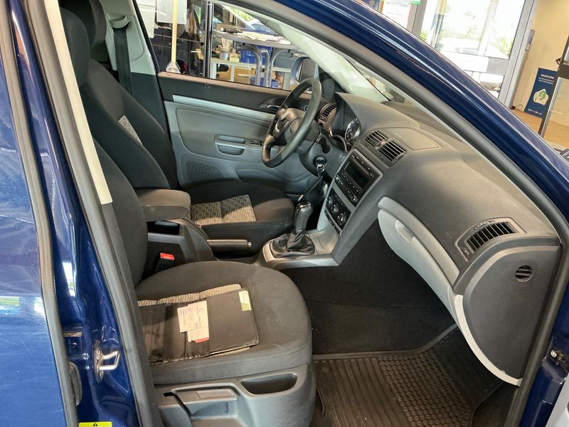 Skoda Octavia 1.6 LPG Ambition 2012 – снимка 3