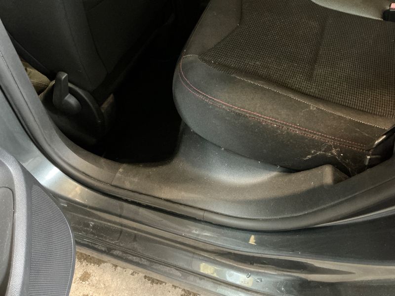 Peugeot 308 1.6 HDi Sportium 2012 – снимка 35