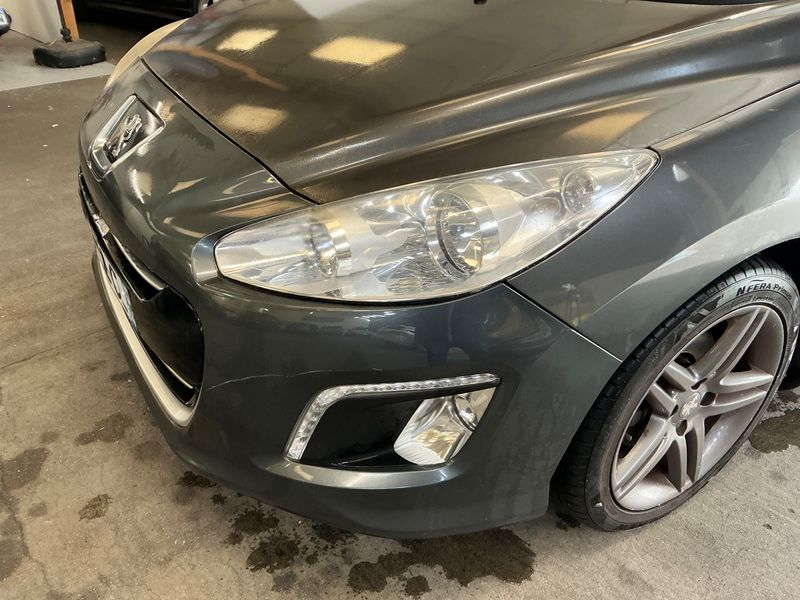 Peugeot 308 1.6 HDi Sportium 2012 – снимка 40