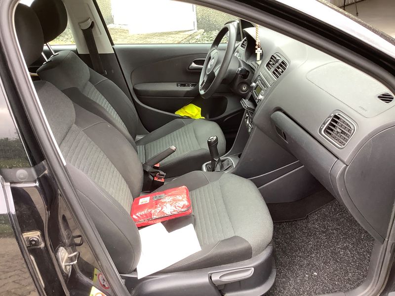 Volkswagen Polo 1.4 FSI Comfortline 2011 – снимка 3
