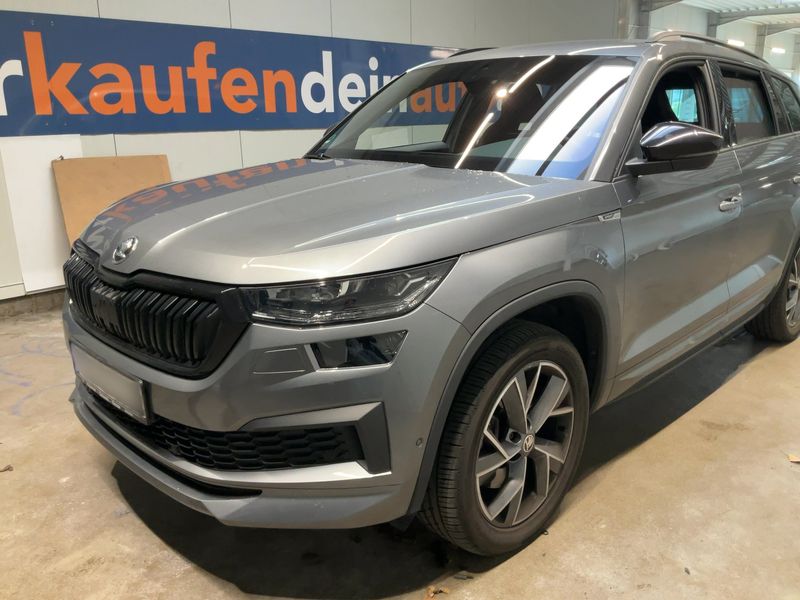 Skoda Kodiaq 2.0 TDI Sportline 4x4 2024 – снимка 2