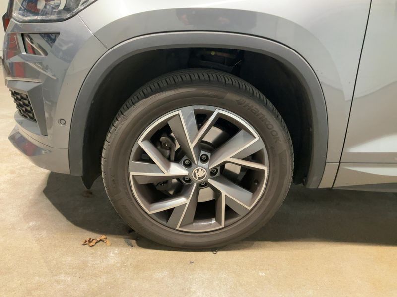 Skoda Kodiaq 2.0 TDI Sportline 4x4 2024 – снимка 3