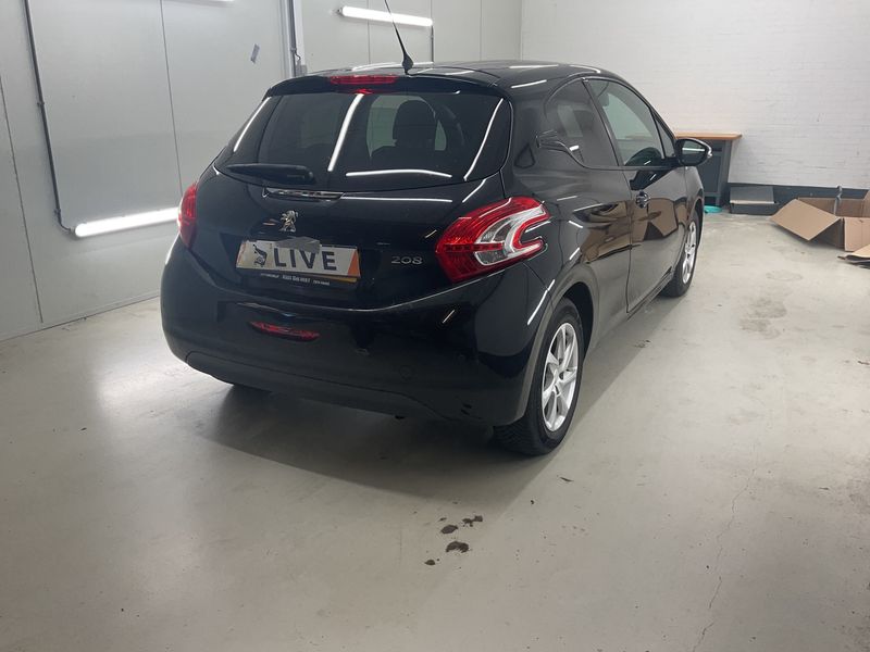 Peugeot 208 1.2 e-VTi Style 2014 – снимка 2
