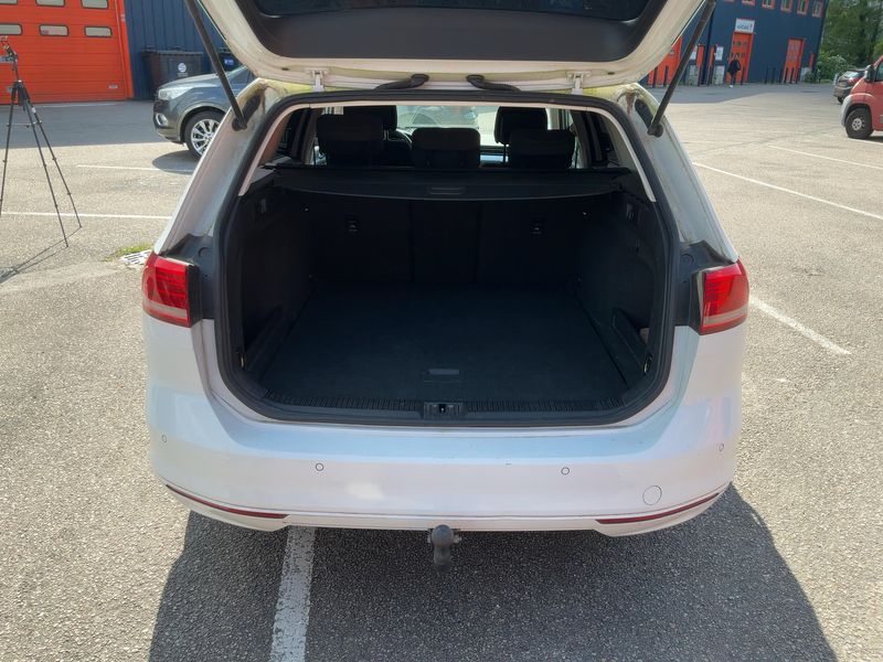 Volkswagen Passat 1.6 TDI 2016 – снимка 10