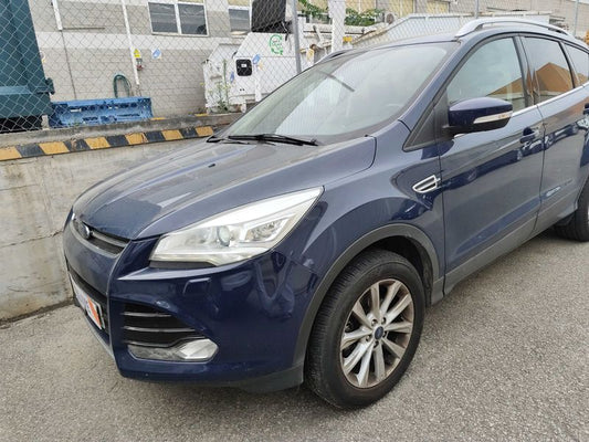 Ford Kuga 1.5 EcoBoost Titanium 2015 – снимка 2