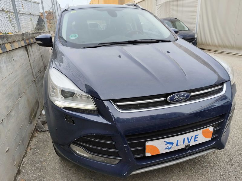 Ford Kuga 1.5 EcoBoost Titanium 2015 – снимка 7