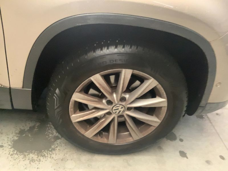 Volkswagen Tiguan 1.4 TSI Sport & Style BlueMotion Tech 2013 – снимка 11