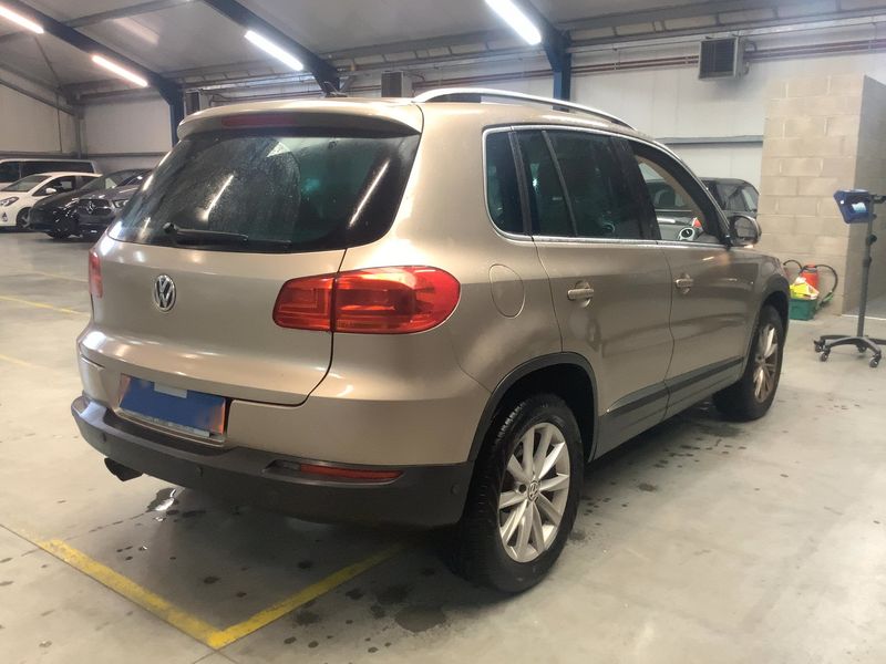 Volkswagen Tiguan 1.4 TSI Sport & Style BlueMotion Tech 2013 – снимка 8
