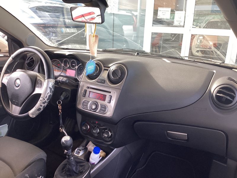 Alfa Romeo MiTo 1.3 JTD Basis 2009 – снимка 17