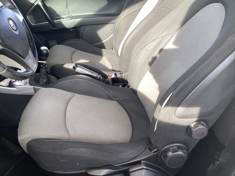 Alfa Romeo MiTo 1.3 JTD Basis 2009 – снимка 24