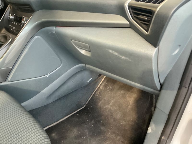 Ford C-Max 1.6 TDCi Titanium 2015 – снимка 27