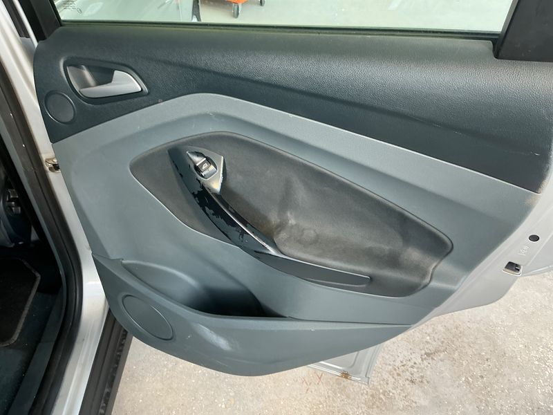 Ford C-Max 1.6 TDCi Titanium 2015 – снимка 26