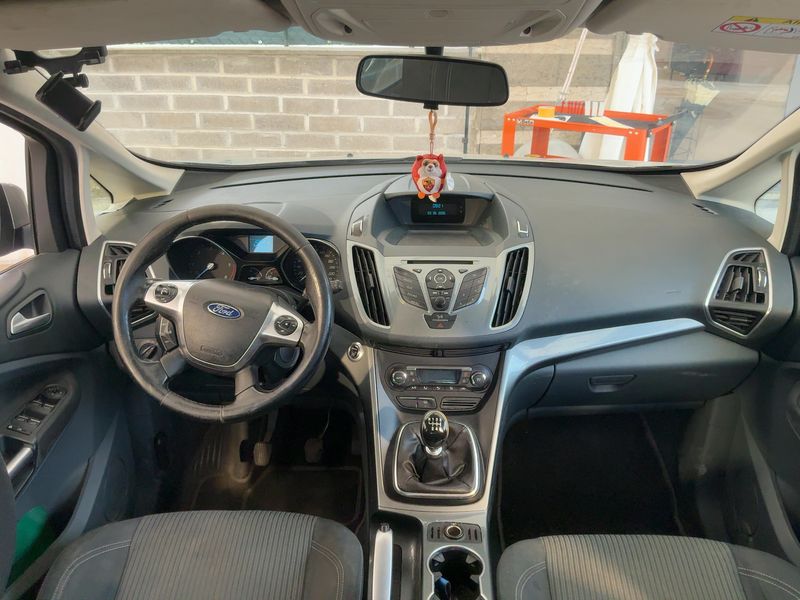 Ford C-Max 1.6 TDCi Titanium 2015 – снимка 17