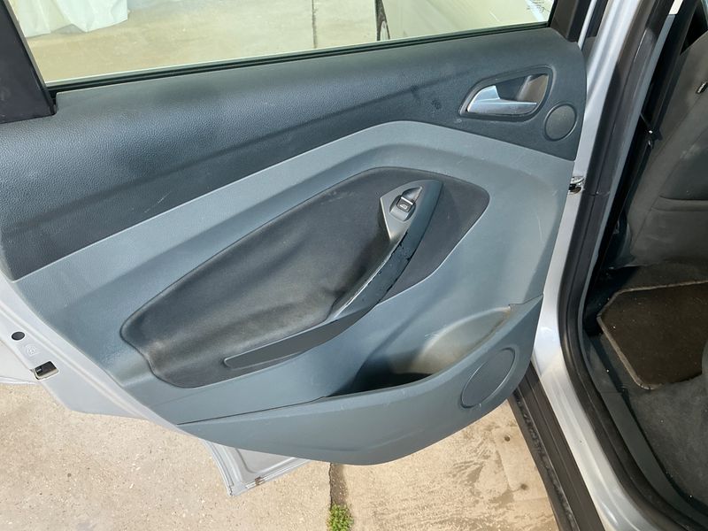 Ford C-Max 1.6 TDCi Titanium 2015 – снимка 28