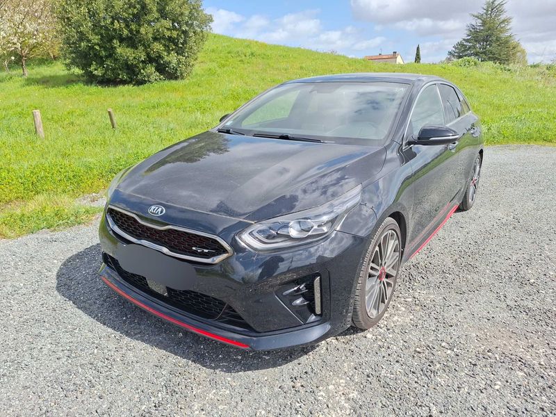 Kia pro_cee'd 1.6 TGDI GT 2019 – снимка 1