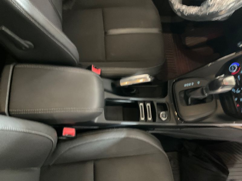 Ford C-Max 1.5 EcoBoost Titanium X 2017 – снимка 26