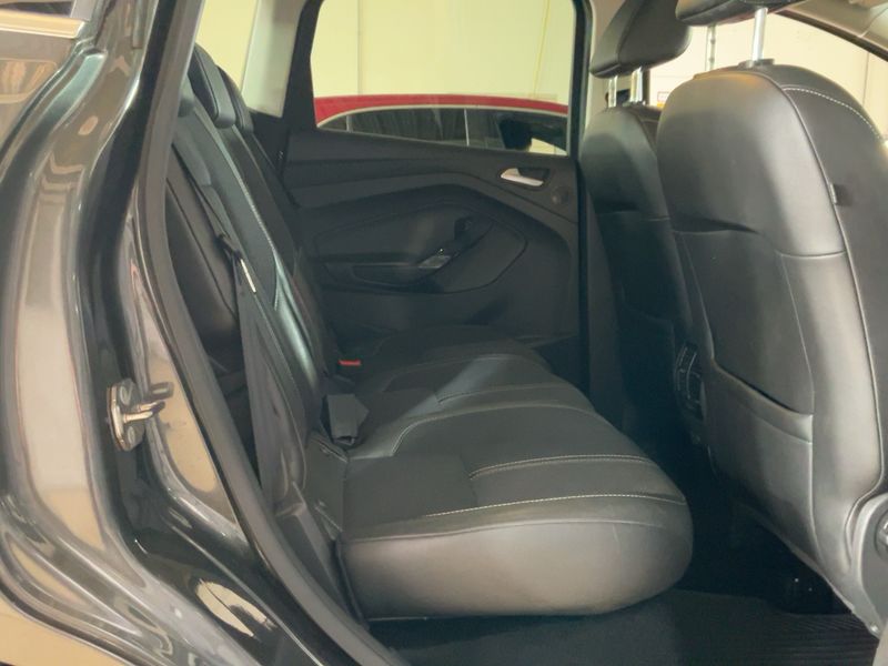 Ford C-Max 1.5 EcoBoost Titanium X 2017 – снимка 20