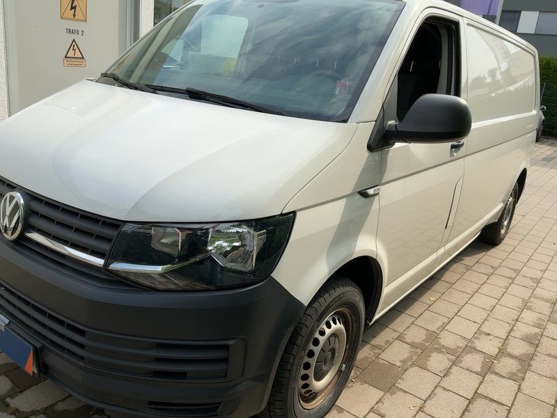 Volkswagen T6 Transporter 2.0 TDI Kasten EcoProfi lang 2017 – снимка 2