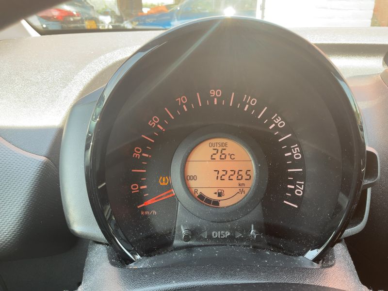 Toyota Aygo 1.0 X 2017 – снимка 20